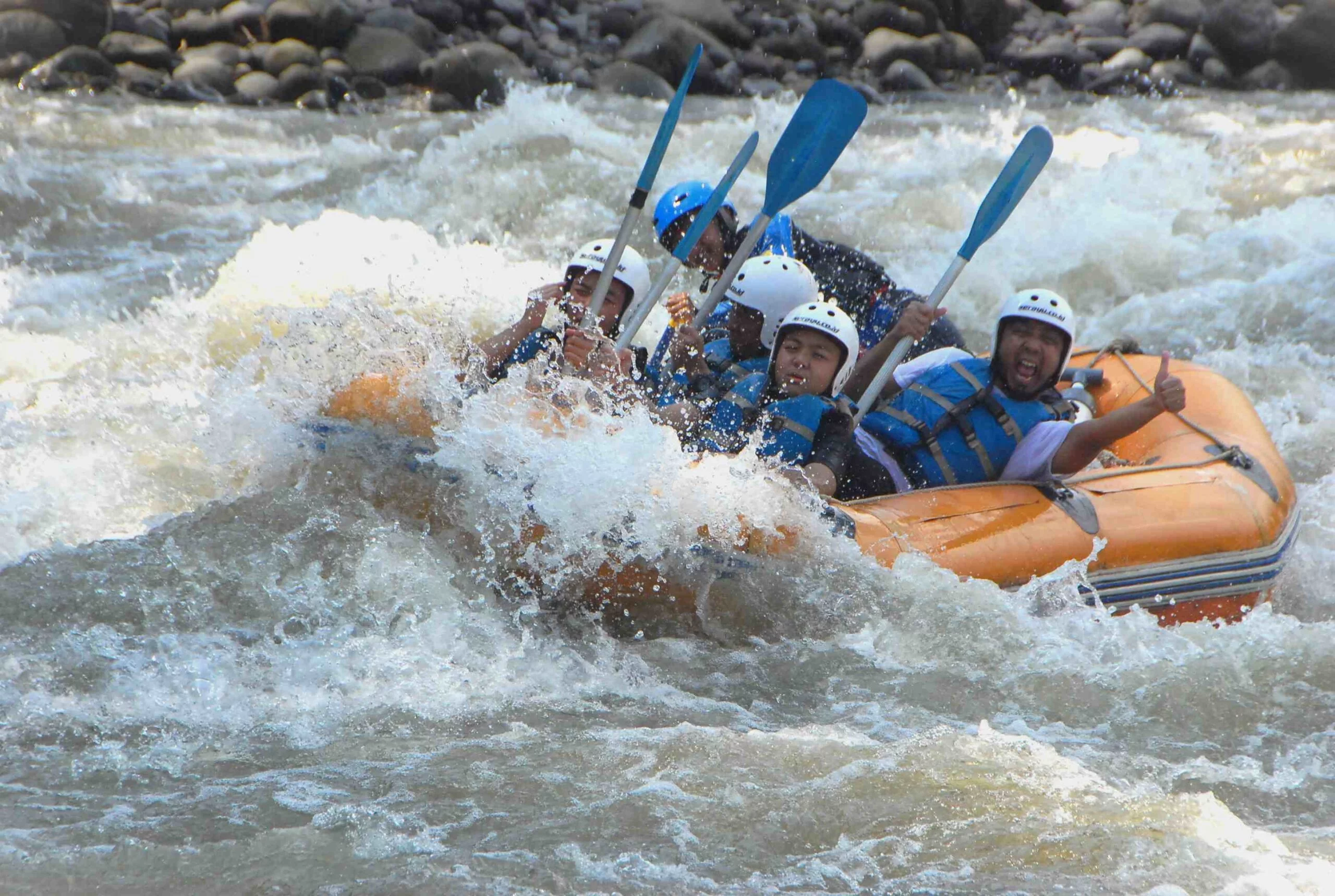 paket rafting