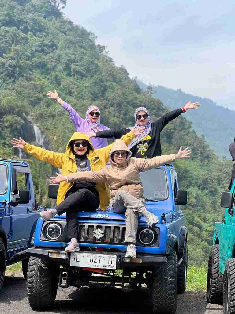 harga sewa jeep dieng